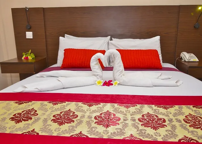 Hotel Indi 2*