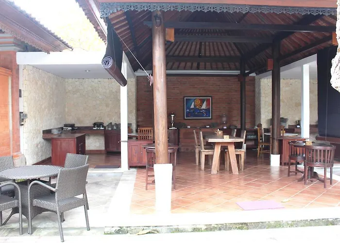 Hotel Indi 2*