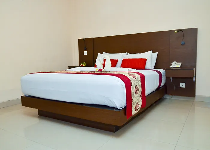 Hotel Indi 2*