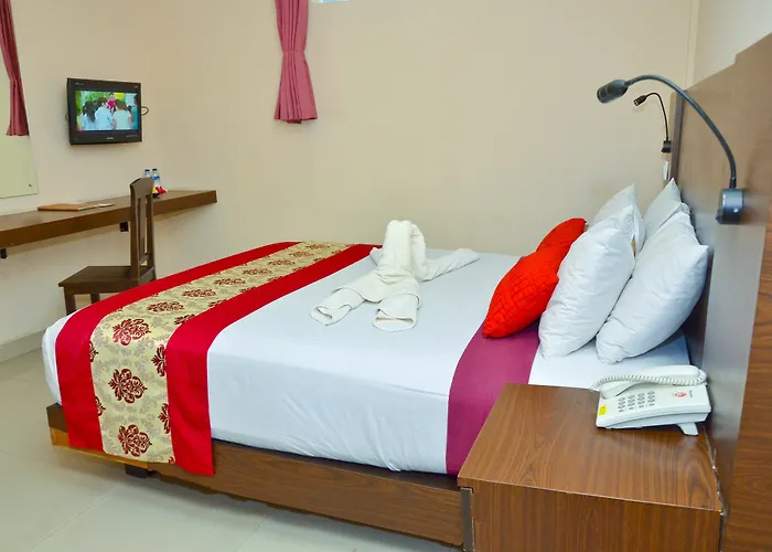 Indi Hotel 2*